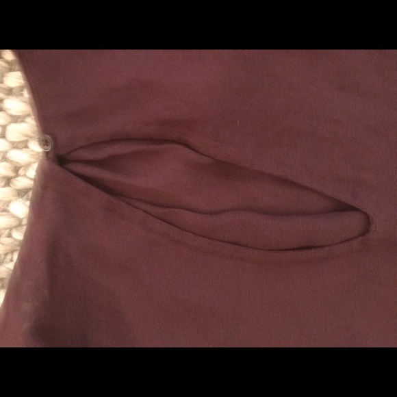 Thin long sleeve blouse button back - Picture 3 of 4